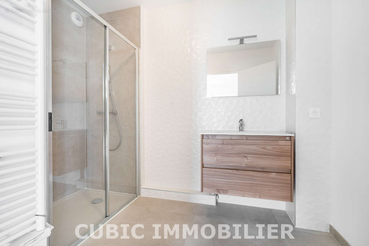Appartement à ARNAS