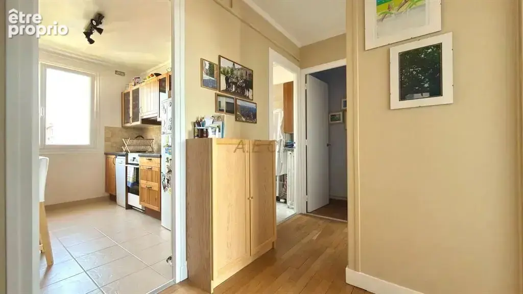 Vente Appartement 2 pièces de 49m2 avec Balcon Quartier Bécon (9 - photo 4