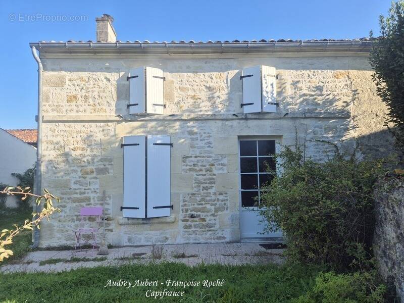 Maison à AUTHON-EBEON