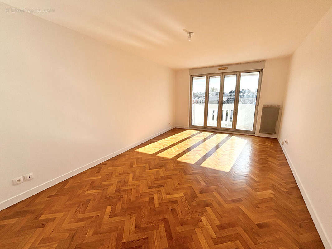 Appartement à SAINT-MANDE