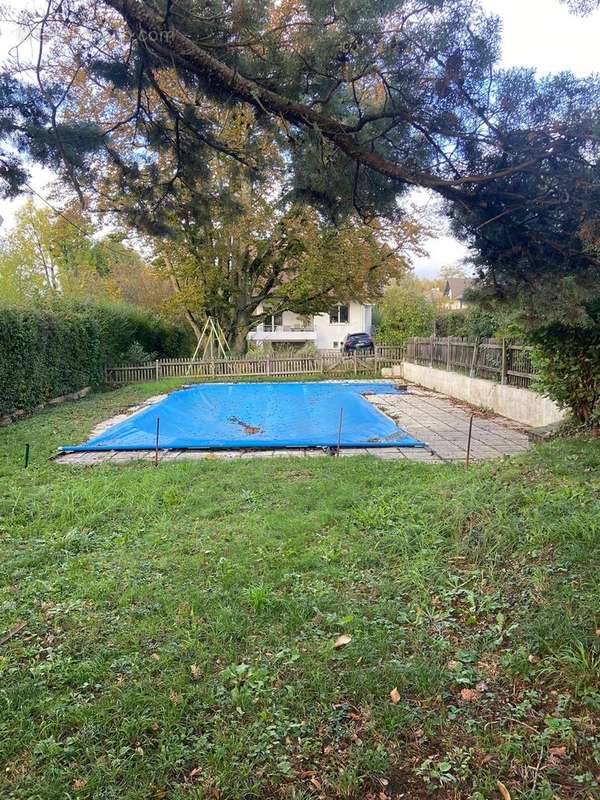 Terrain à AIX-LES-BAINS