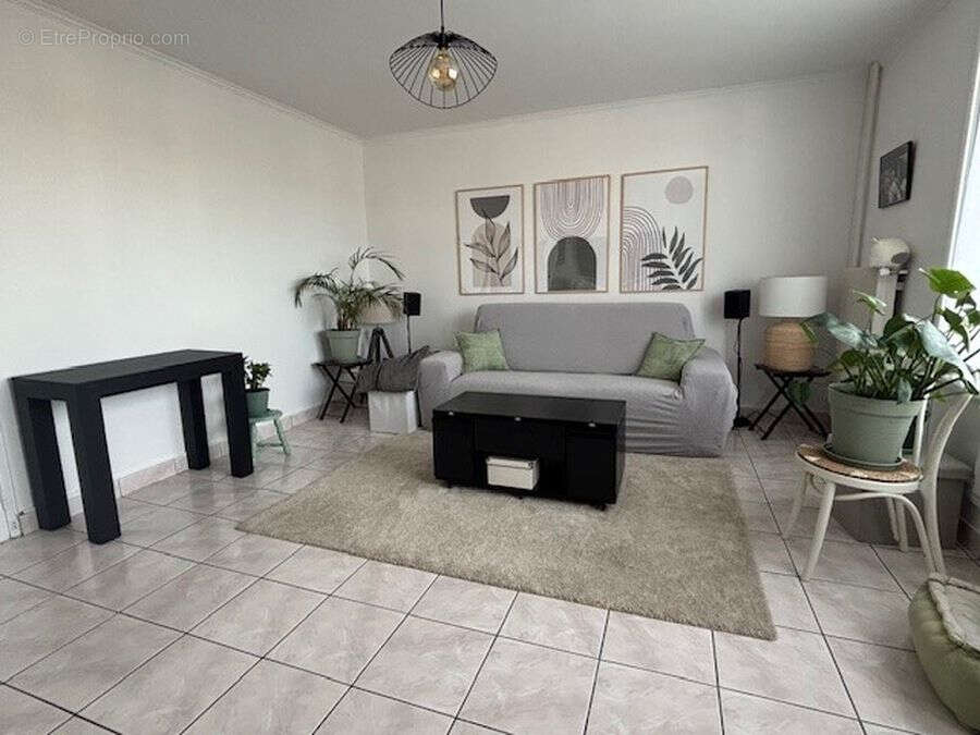 Appartement à CHAMPIGNY-SUR-MARNE