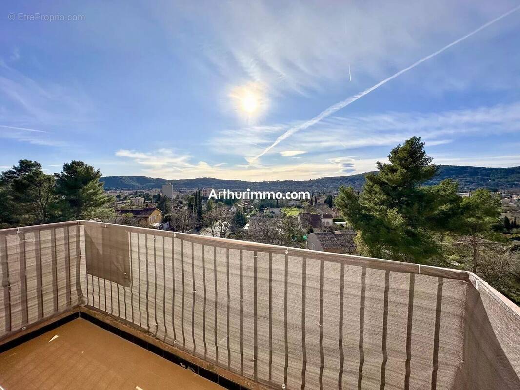 Appartement à DRAGUIGNAN