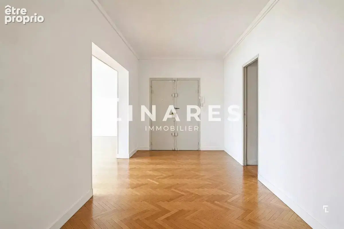 LE TRIVERSANT - Appartement T5 de 163m2 + 2 extérieurs + 3 expos - cave - 13008 Perier - photo 17