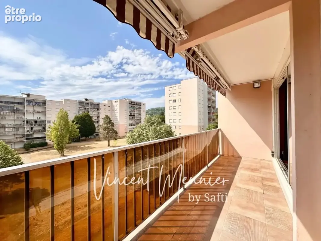 Photo 1 - Appartement à SAINT-MAURICE-DE-BEYNOST