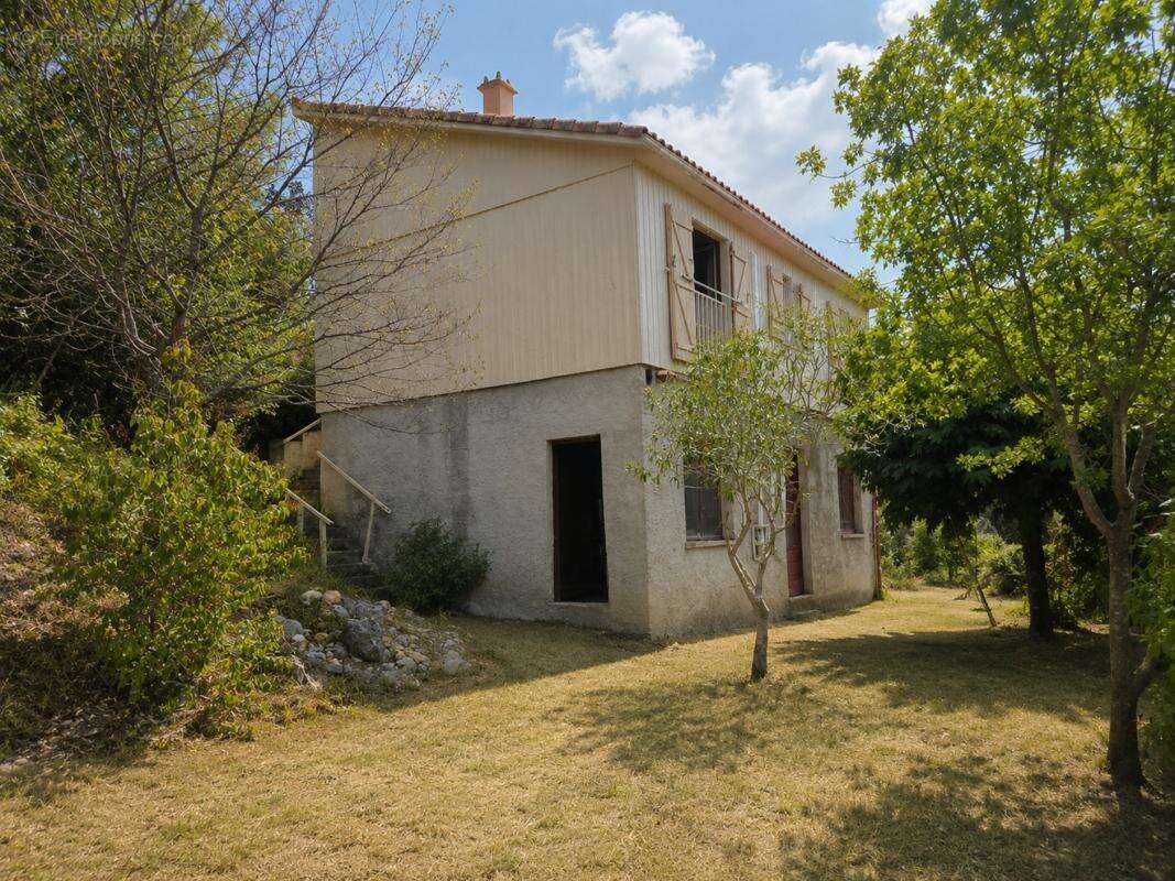 Maison 61 m² à Vailhauques  - photo 14