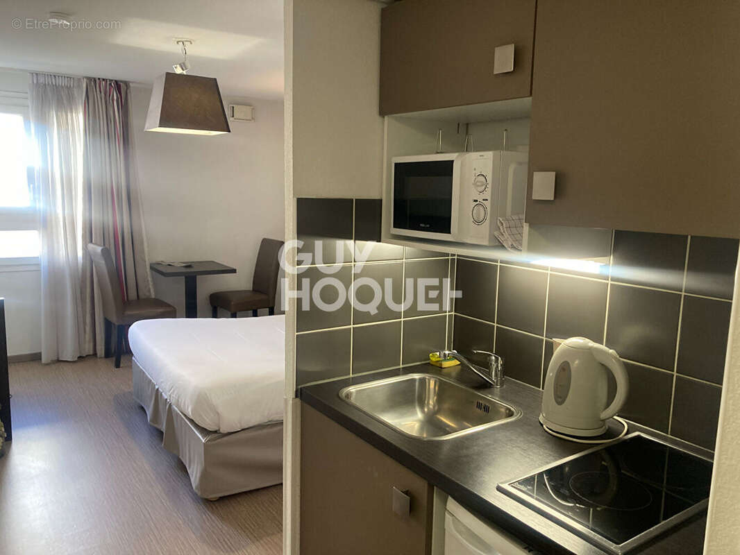 Appartement à MARSEILLE-4E