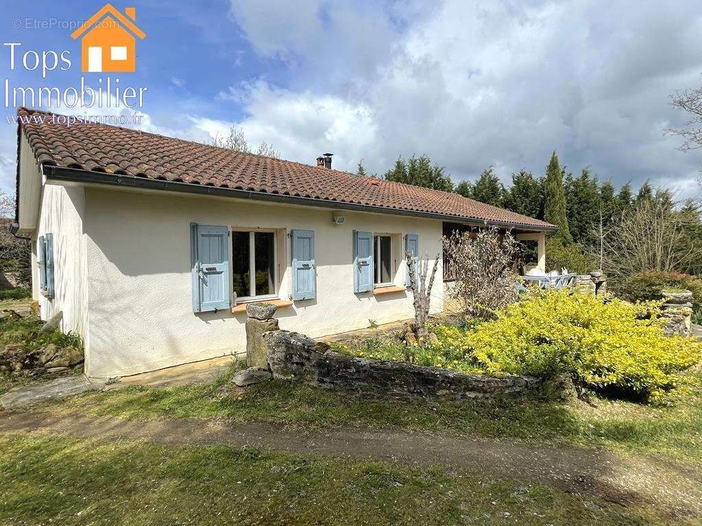 Maison à SAVIGNAC