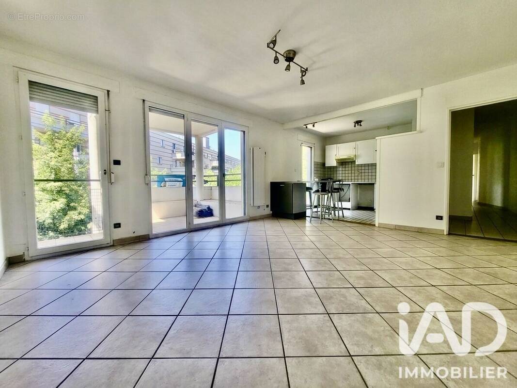 Photo 1 - Appartement à SAINT-ETIENNE