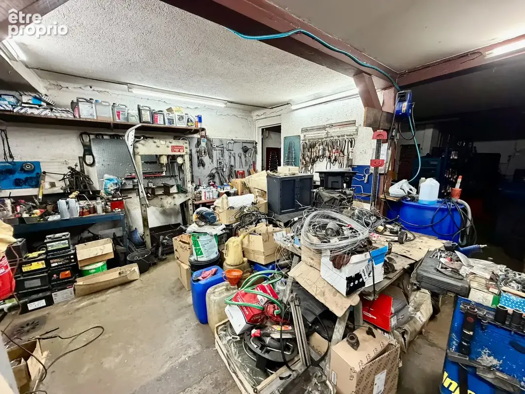 Vente immeuble avec garage automobile et appartement T6 VESOUL - photo 9
