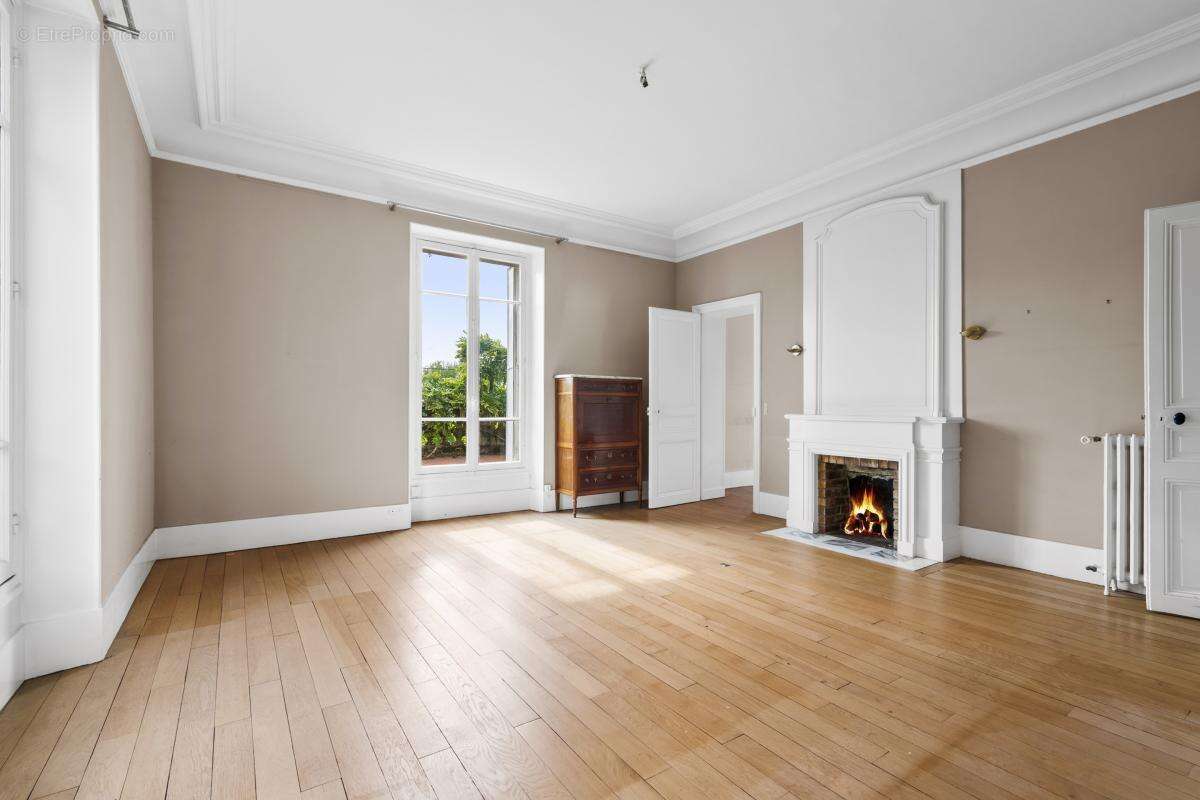 Maison à LE CHESNAY