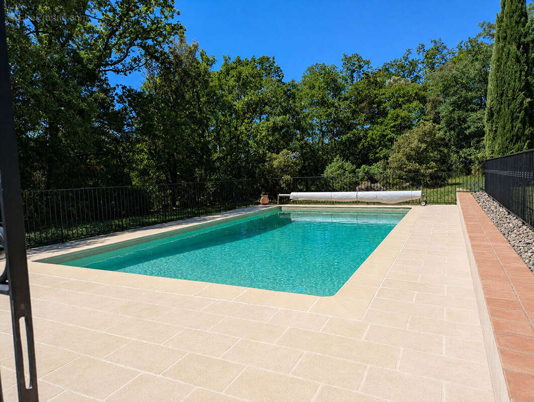 MOISSAC BELLEVUE, superbe mas renové sur 9530 m2 de terrain. - photo 17