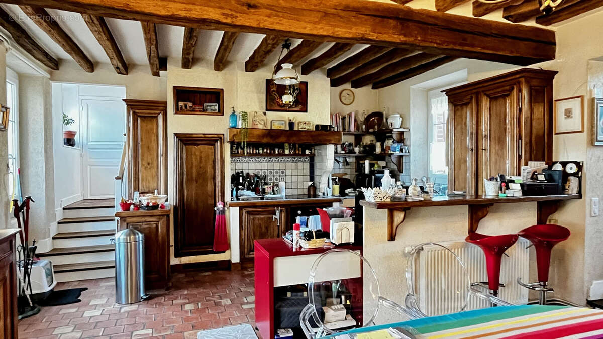 Maison à THOURY-FEROTTES