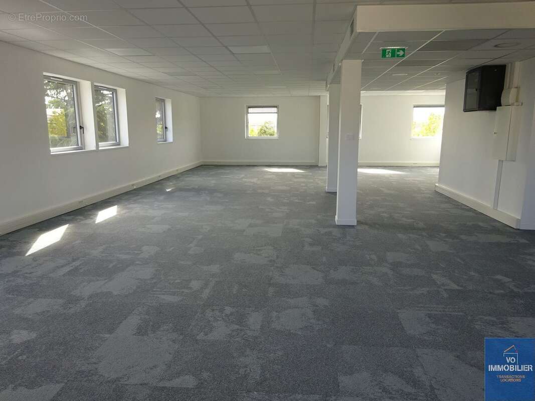 Commerce 171 m² à Toulouse  - photo 5