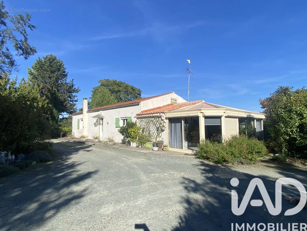 Photo 1 - Maison à FORGES