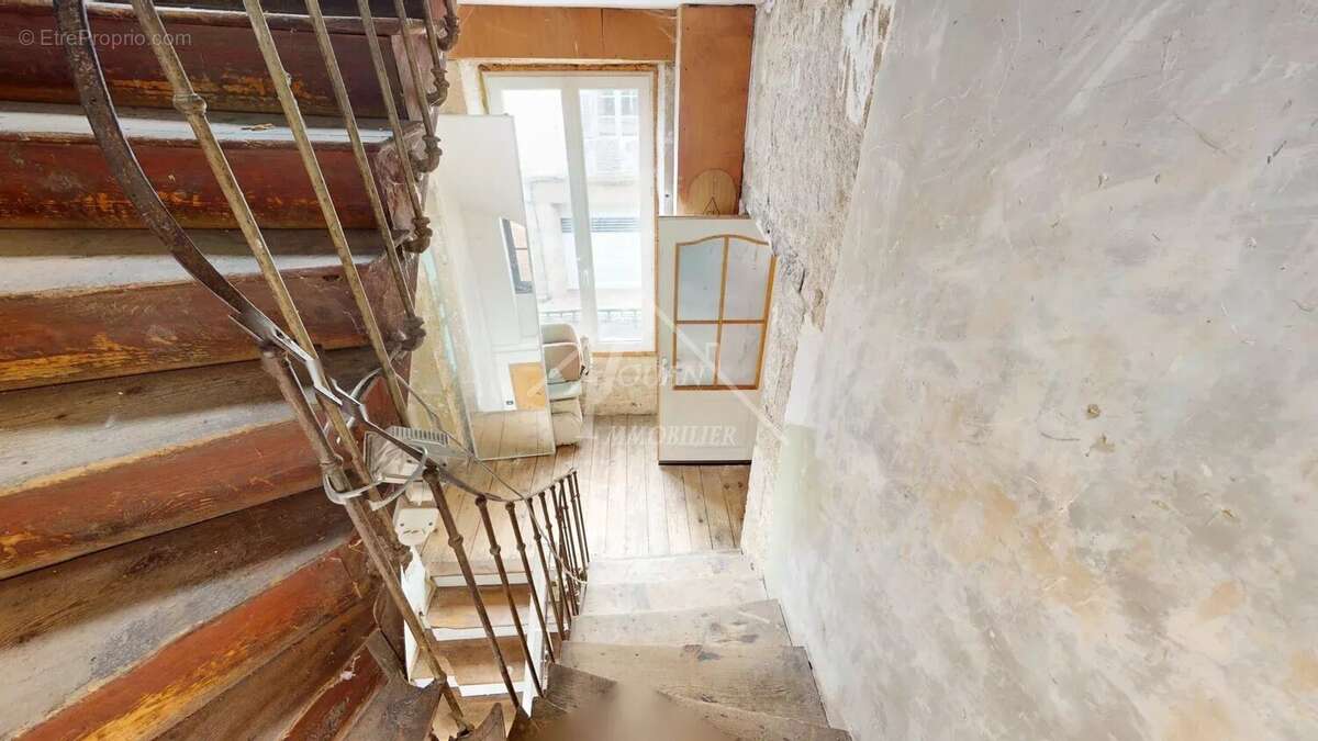 Appartement à BOURBON-L&#039;ARCHAMBAULT