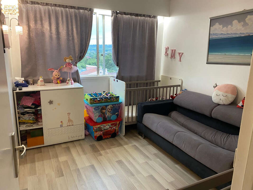Appartement à SARCELLES