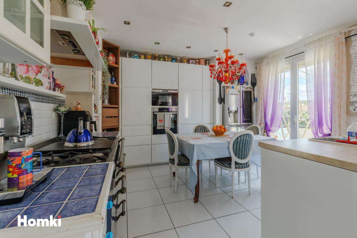 Appartement à SAINT-SYMPHORIEN-D'OZON