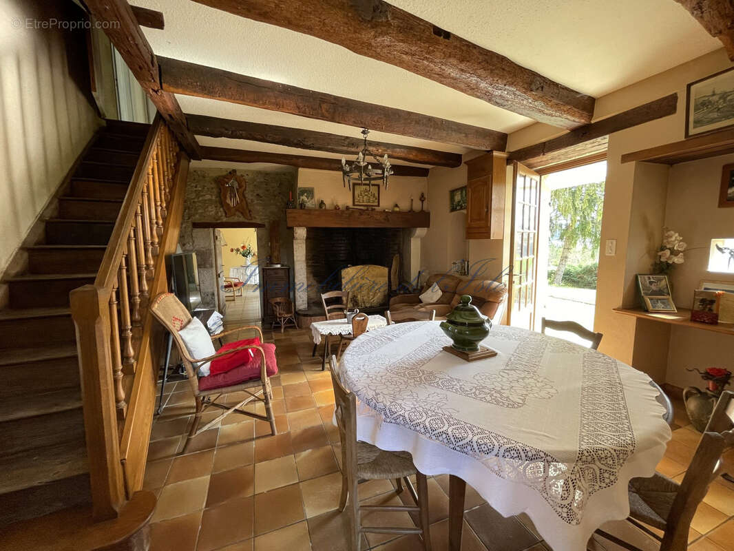 Maison à CHANTERAC