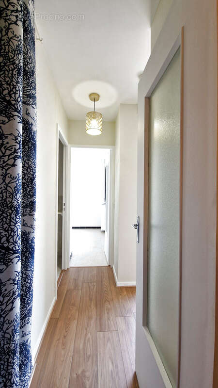 Appartement à LES ULIS