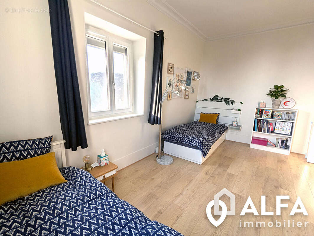 Appartement à SAINT-GRATIEN