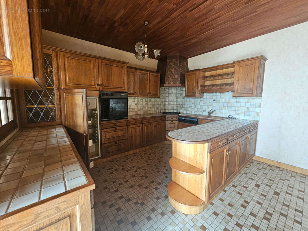 EXCLUSIVITÉ AMANDA - Longère en pierres - 7 pièces - 111 m2 - 5 Chambres - Dépendances - VIGNOC - photo 5