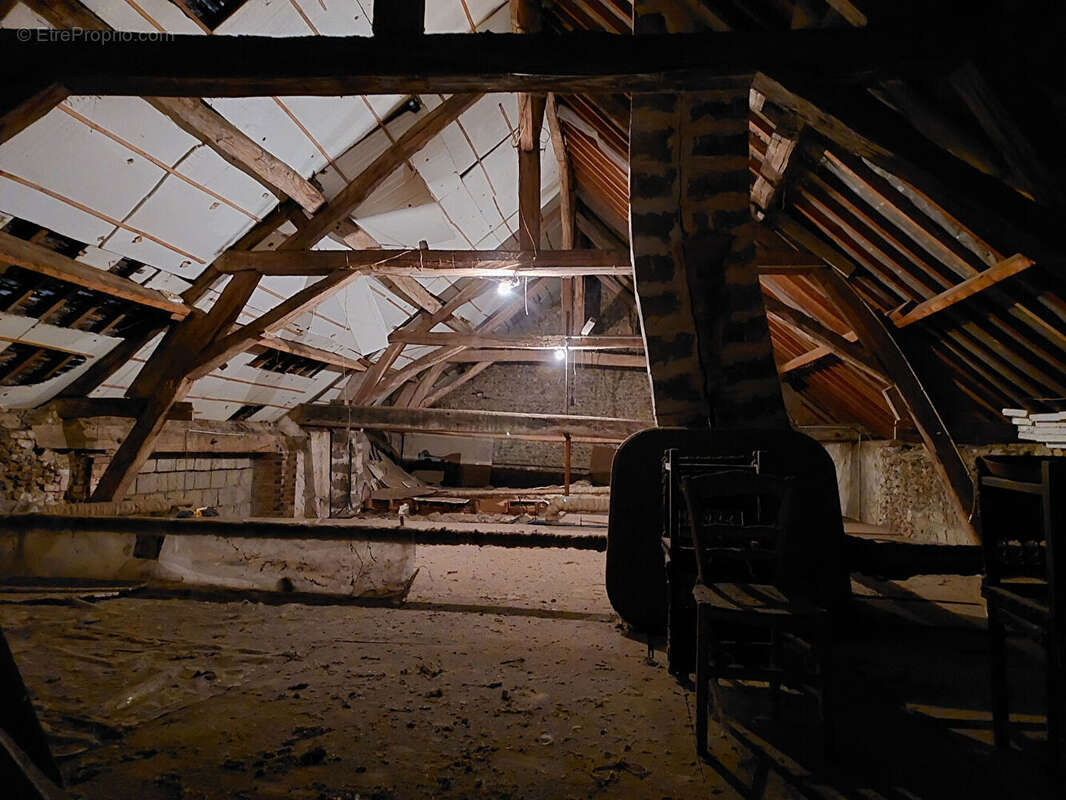 Maison à CHAUMOT