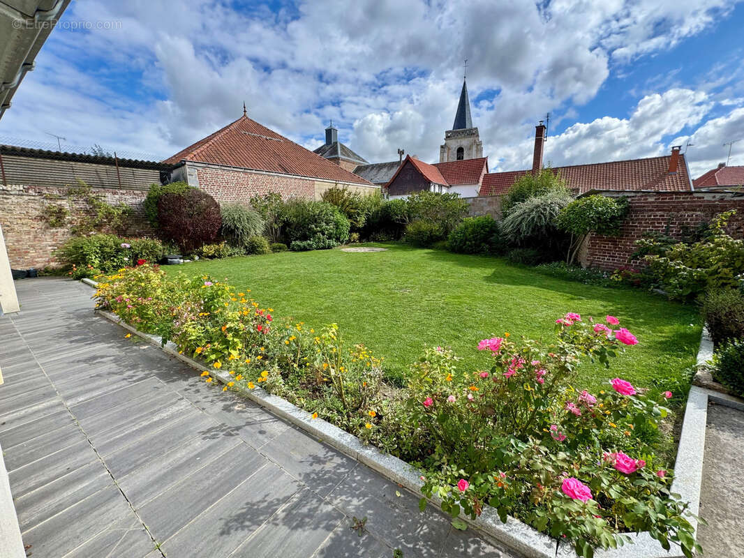 Maison à LA CHAUSSEE-TIRANCOURT