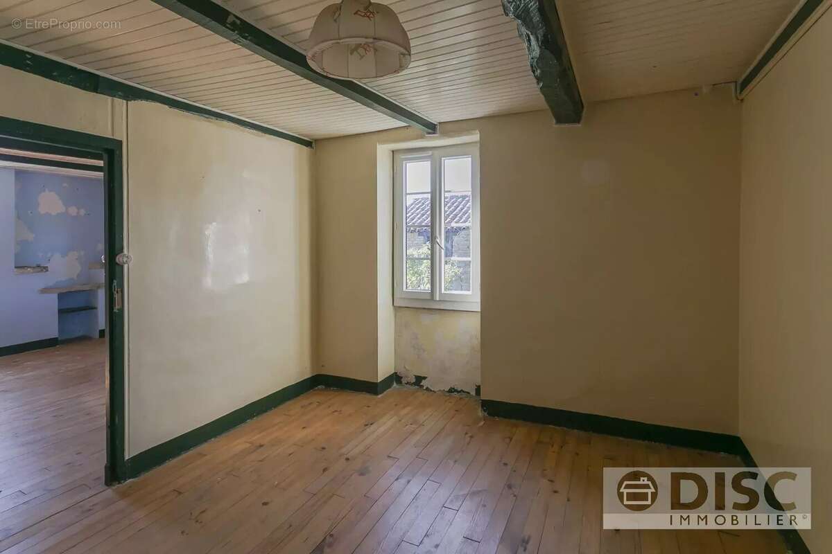 Maison à SAINT-ANTONIN-NOBLE-VAL