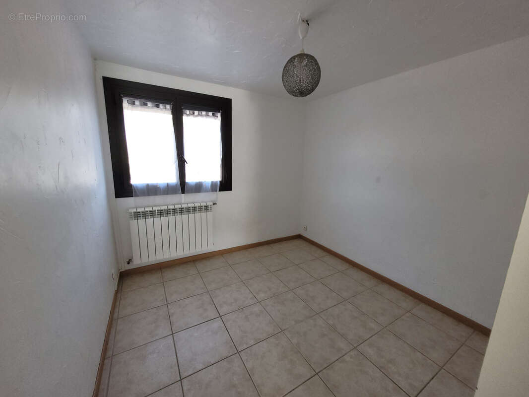 Maison à FLEURY