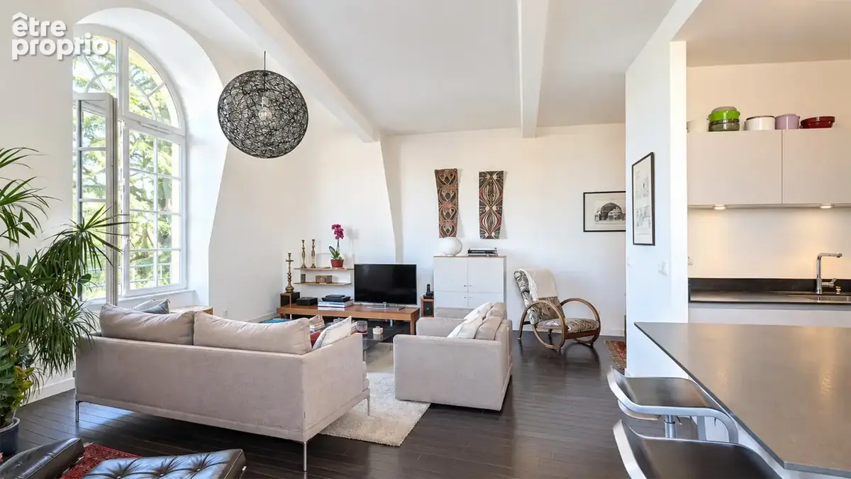 Duplex d'exception au Château des Abeilles : le charme de l'ancien magnifié à Meudon Bellevue - - photo 2