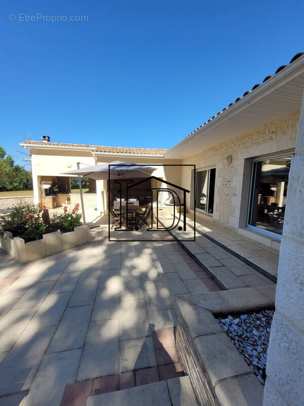 terrasse - Maison à PLAISANCE