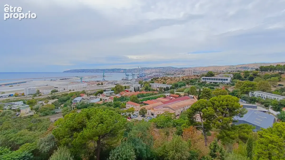 Appartement à MARSEILLE-15E
