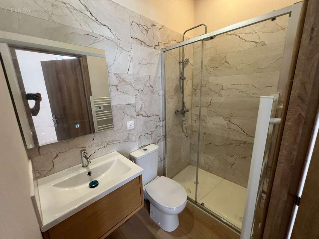 Appartement 25 m² à Marseille-4e  - photo 5