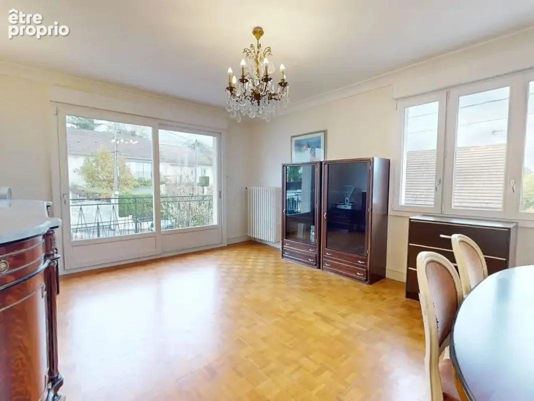 GAGNY, maison familiale de 130m², 9 pièces - photo 2