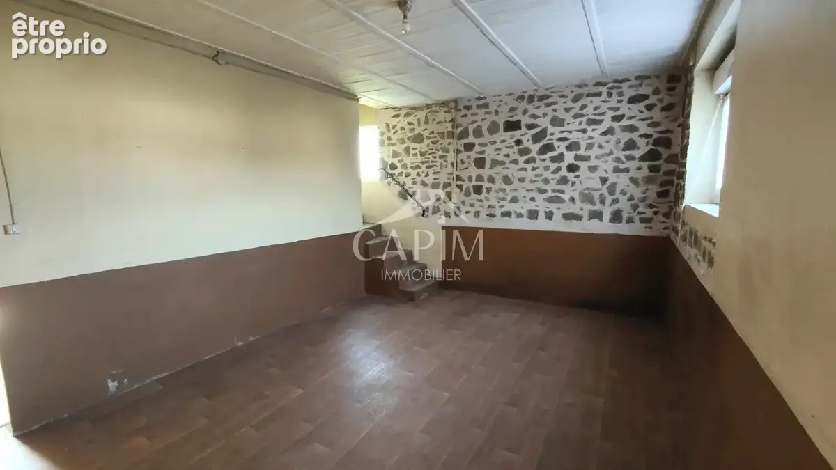 Maison de bourg en pierres, 105m² hab,179m² utiles, poss div 2 logements, 3 niveaux de 55 m², terrain  1400m² - photo 8
