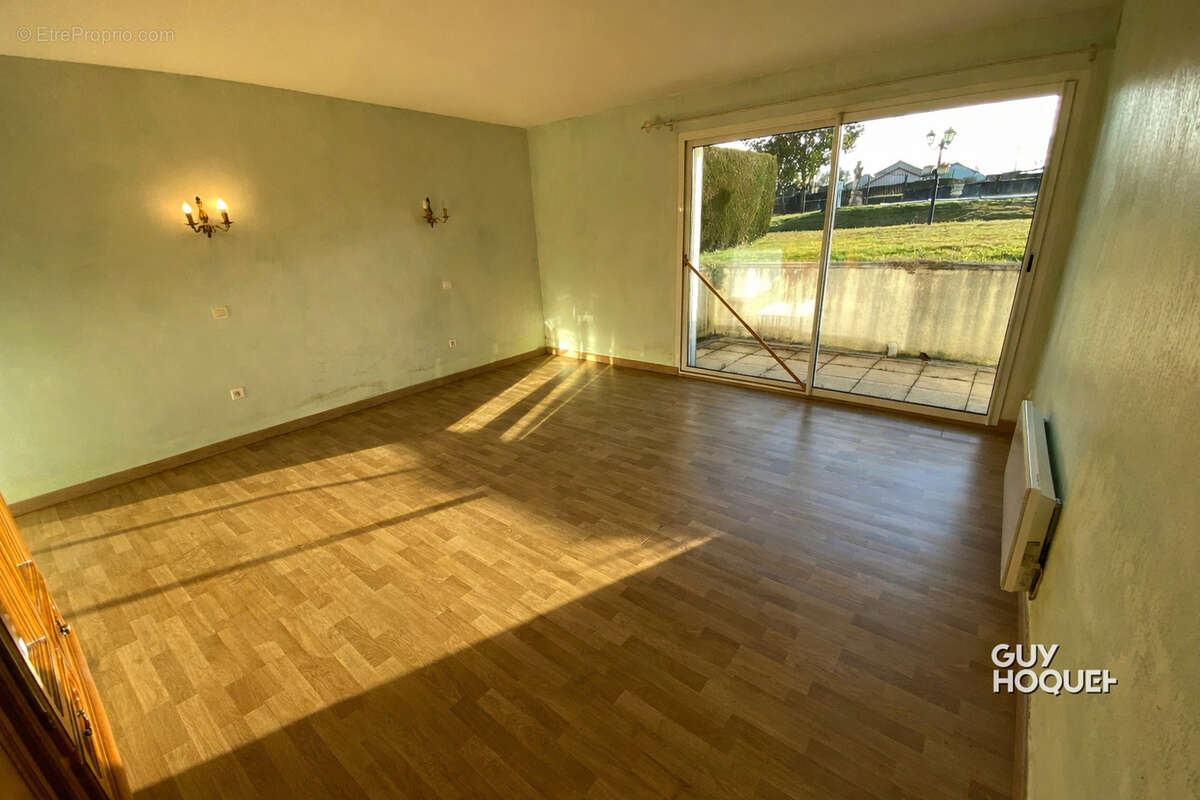 Maison à PARAY-LE-MONIAL