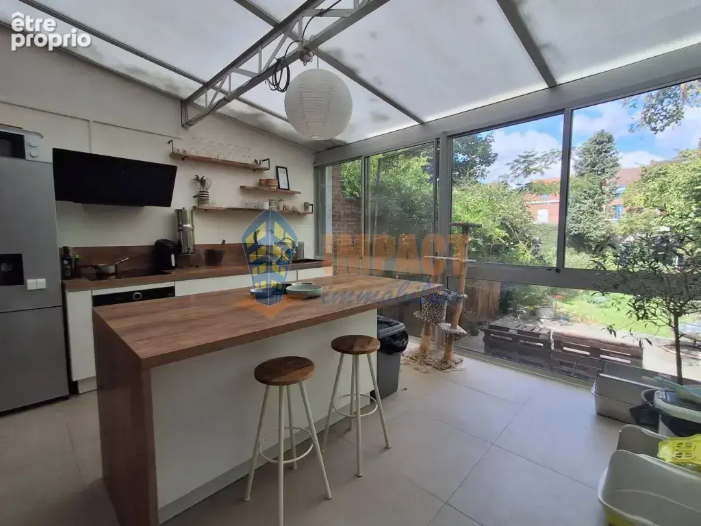 Maison 4 pièces 82 m² à vendre à Loos (59120) - photo 4