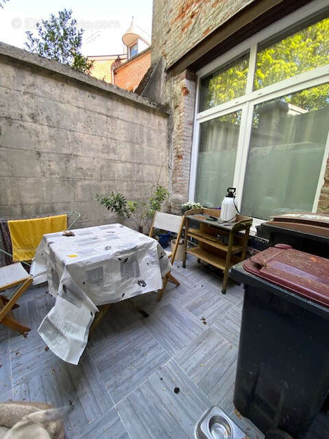 Appartement à AVESNES-SUR-HELPE