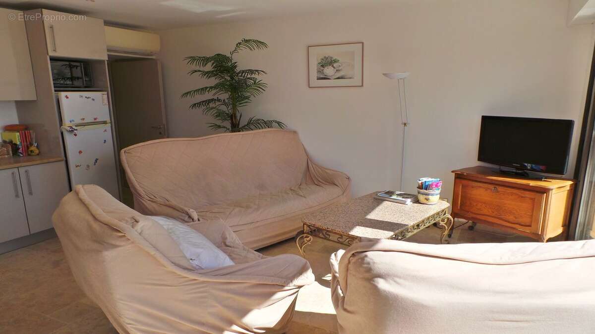 Appartement à LES ISSAMBRES