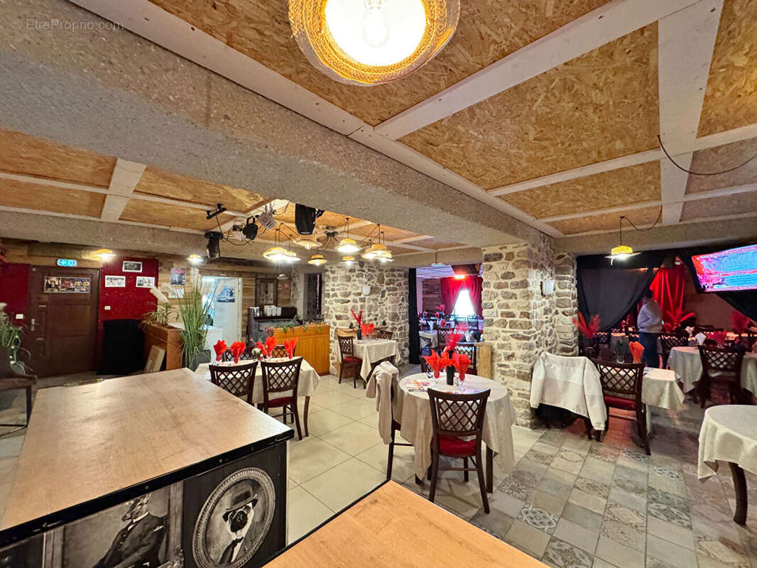 Appartement à L'ETANG-BERTRAND