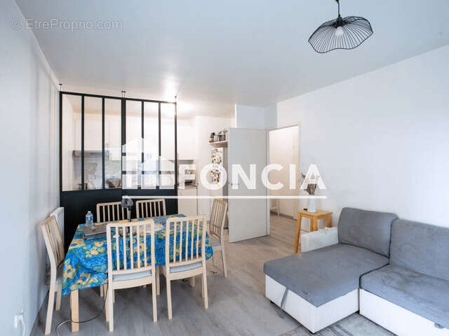 Appartement à CLICHY