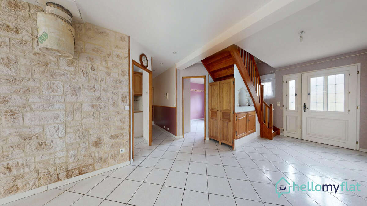 Maison à LA VEUVE