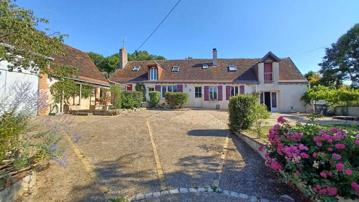 Maison à VILLEDOMER