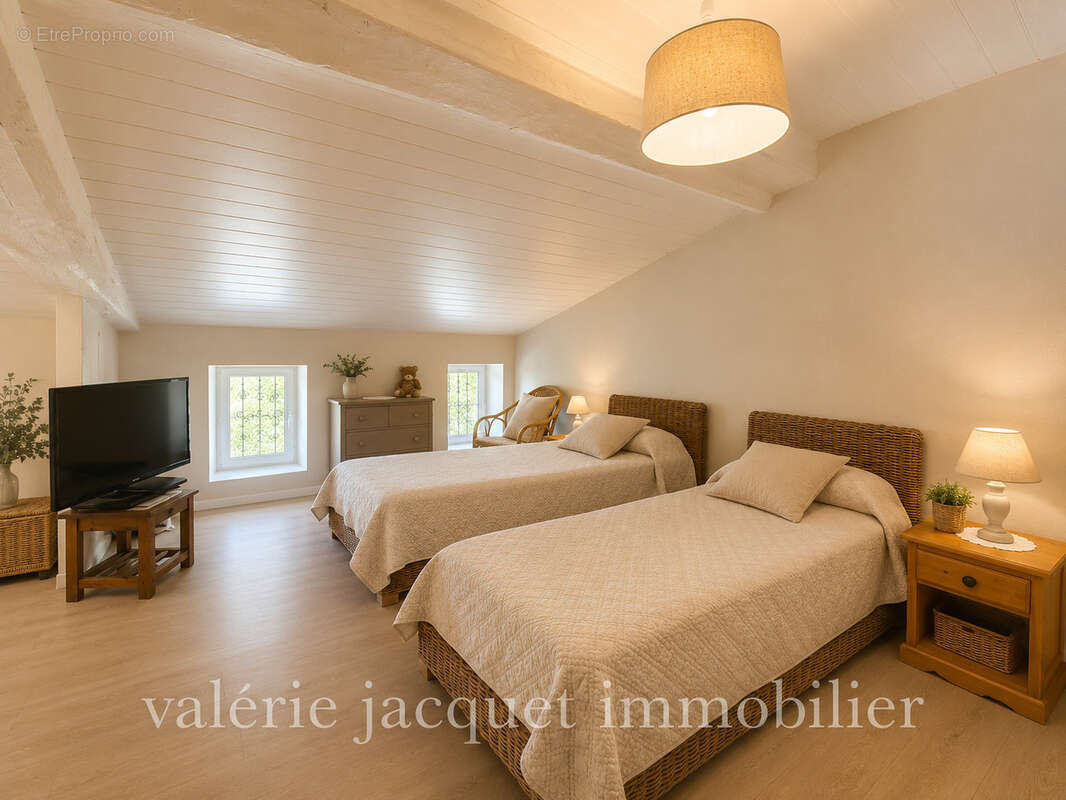 Maison en pierre avec ponton privé sur la Dordogne - photo 7