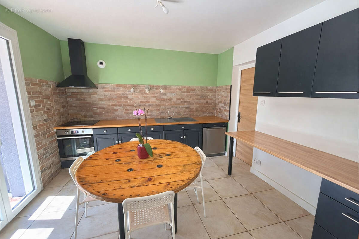 Maison à VALLON-PONT-D'ARC