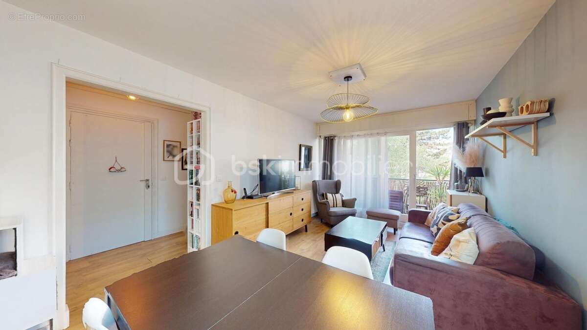 Appartement à CHATILLON