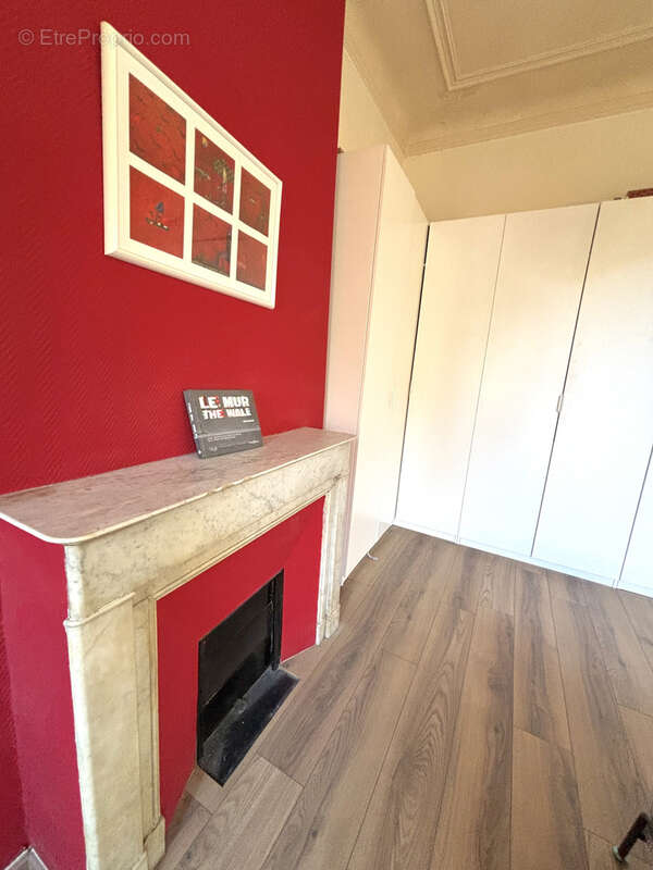 Appartement à MARSEILLE-6E