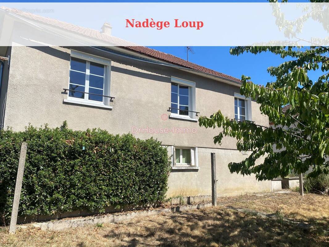 Maison à TOUCY