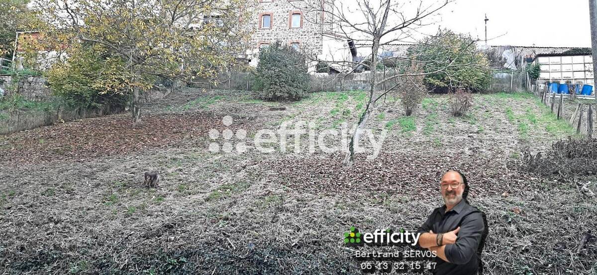 Terrain à BUSSIERES